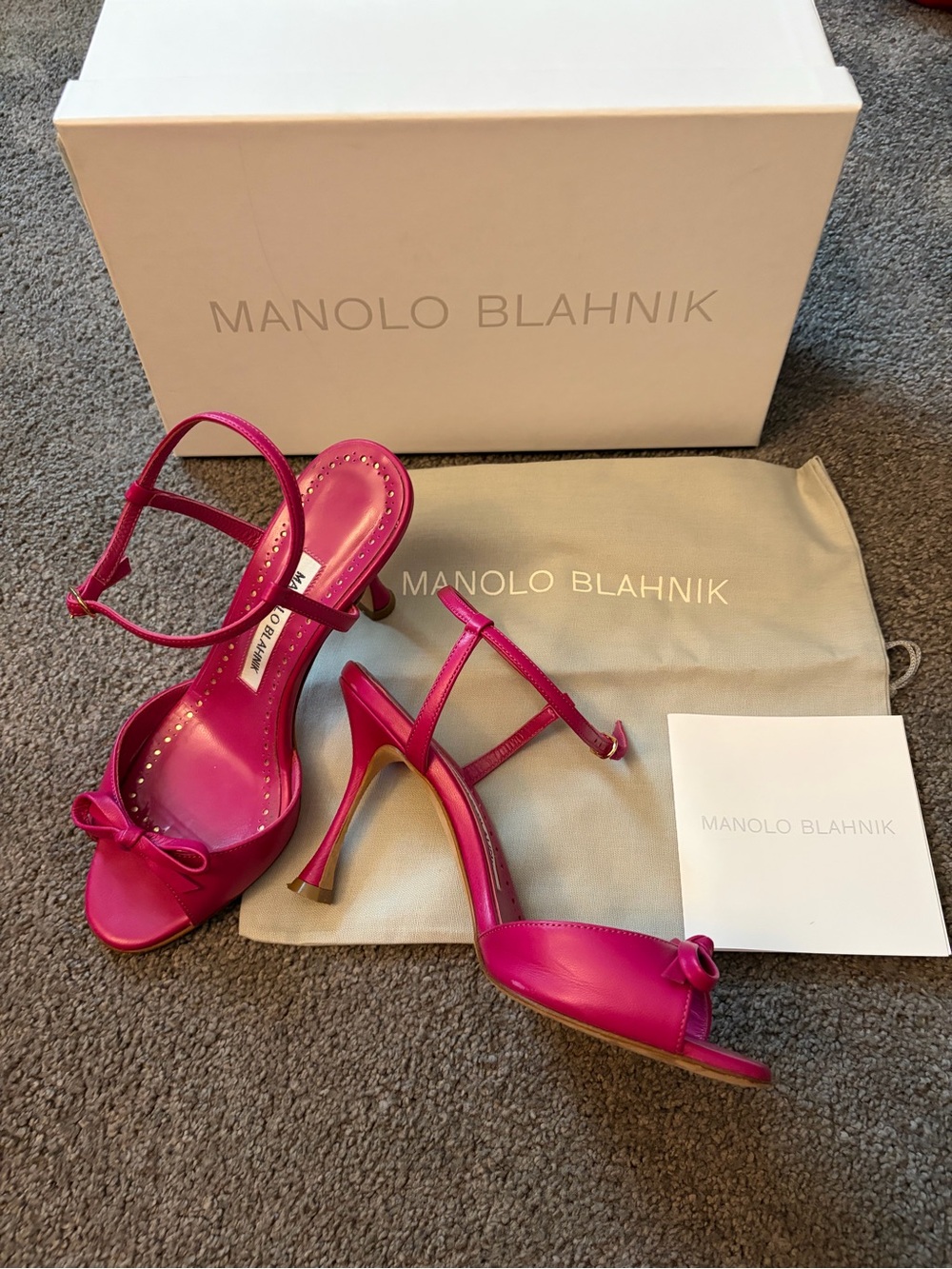 Manolo Blahnik Hot Pink leather Strappy Heels with Bow
